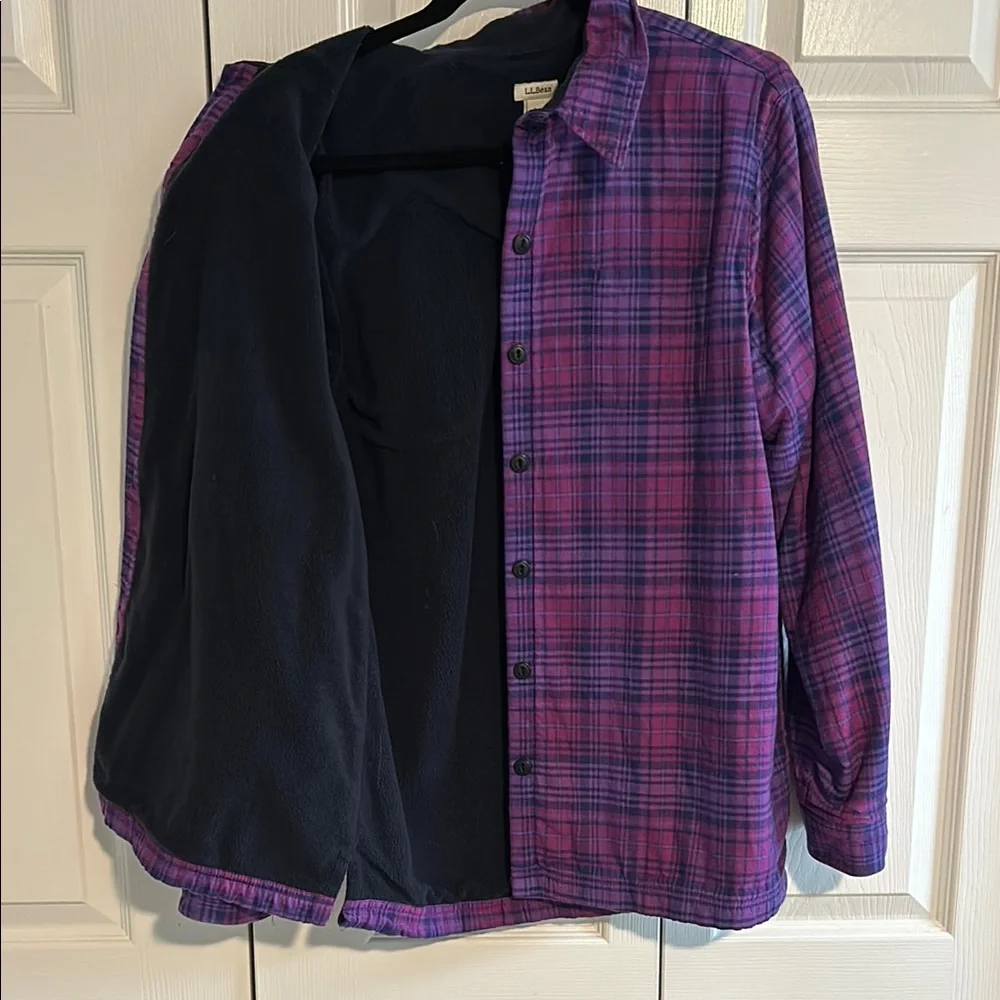 L L Bean flannel lined Purple Plaid Button-Up Shirt - Picture 3 of 3